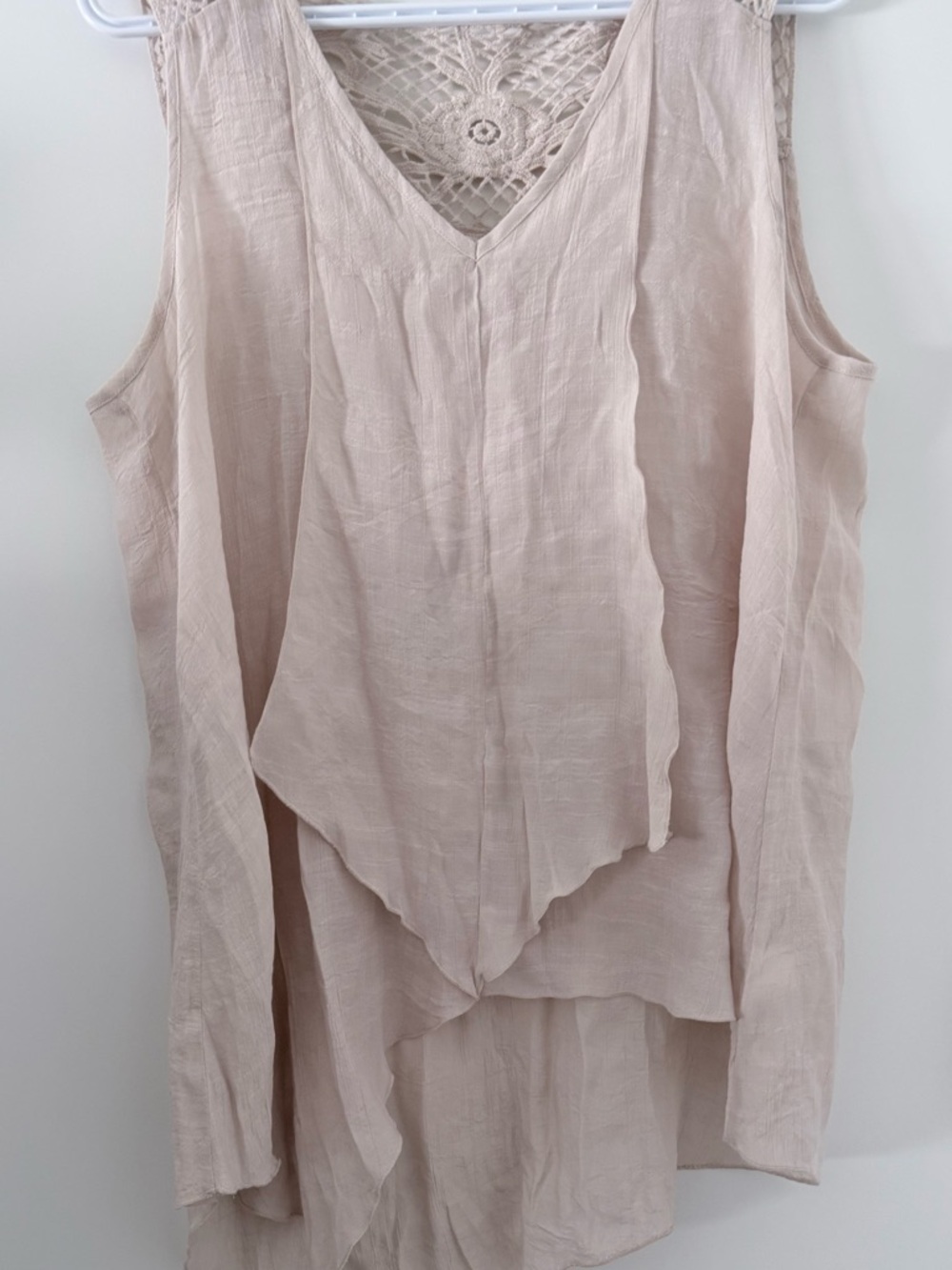 Spense Sleeveless Layered V-Neck Blouse in Light Beige